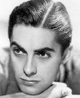 鲍华个人资料,才华横溢的艺术家，人生轨迹与成就概览